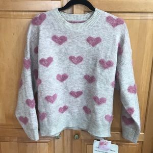 Chic Wish Fuzzy Heart sweater